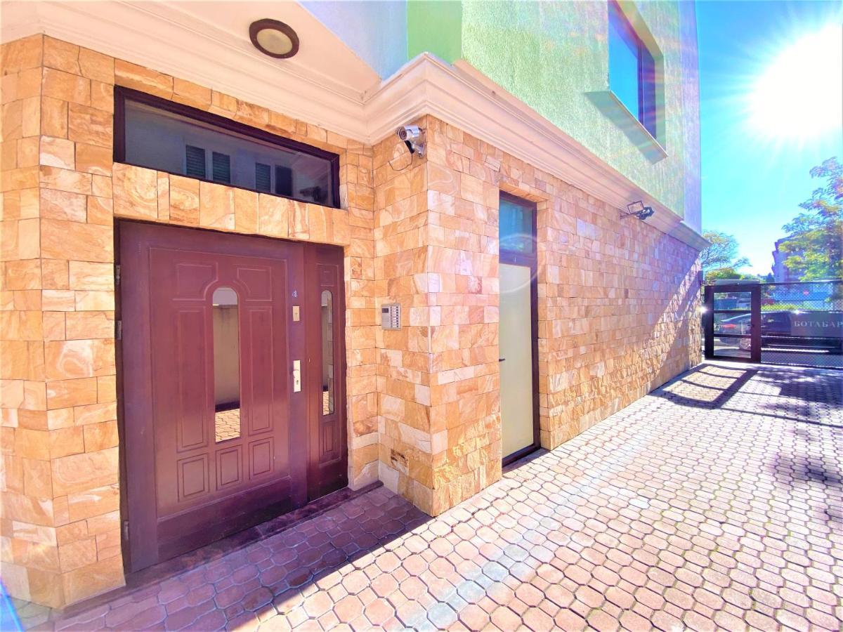 Botabara 312 Self Catering Apartment